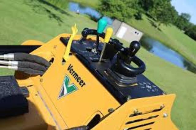 Where to find MINI SKID, VERMEER S925TX in Falmouth